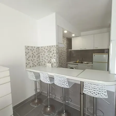 公寓 Club Paraiso 2-bedroom 阿德耶
